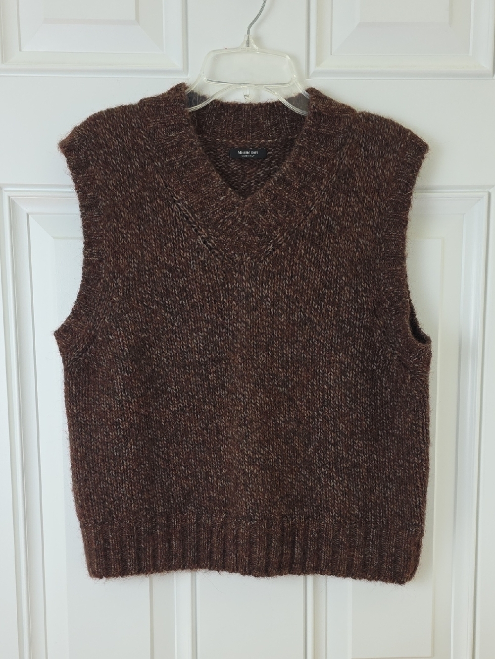 Massimo Dutti Brown Wool Blend V-Neck Sweater Vest.  Size Small